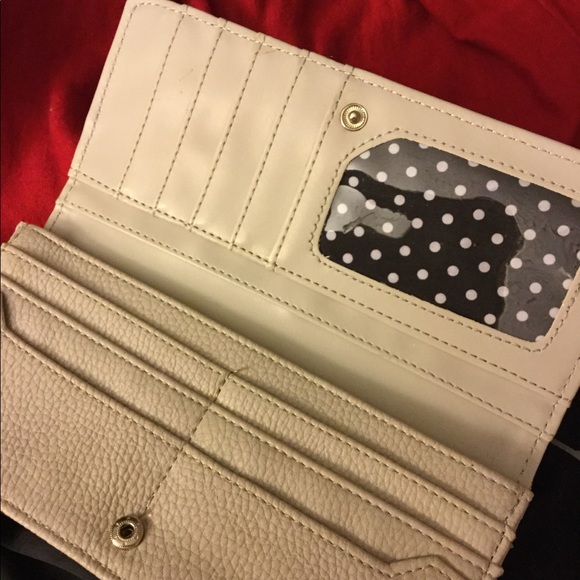 Lulu Guinness Leather Wallet - Picture 3 of 3